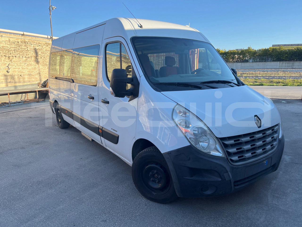 Renault Master - Microbuz, Transport persoane: Foto 1 Renault Master - Microbuz, Transport persoane: Foto 1