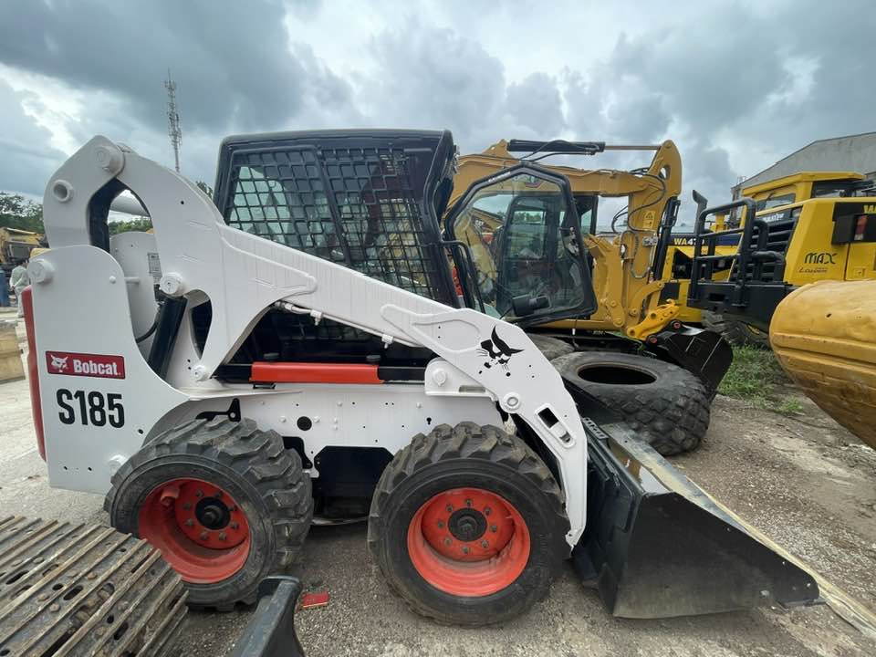 Bobcat S185 S185 - Mini încărcător: Foto 5 Bobcat S185 S185 - Mini încărcător: Foto 5