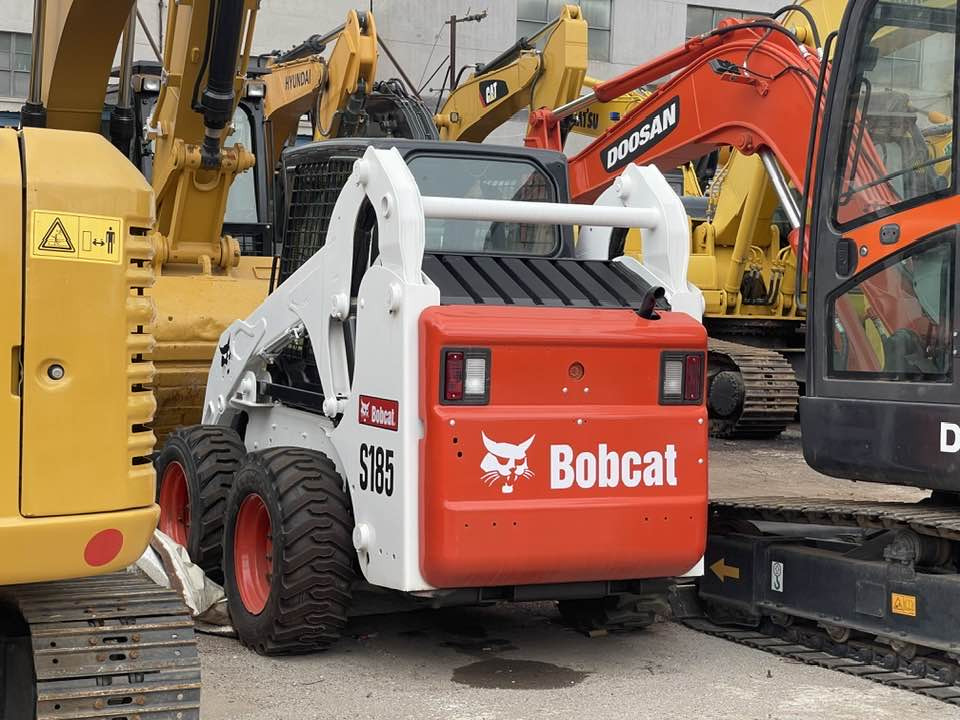 Bobcat S185 S185 - Mini încărcător: Foto 4 Bobcat S185 S185 - Mini încărcător: Foto 4