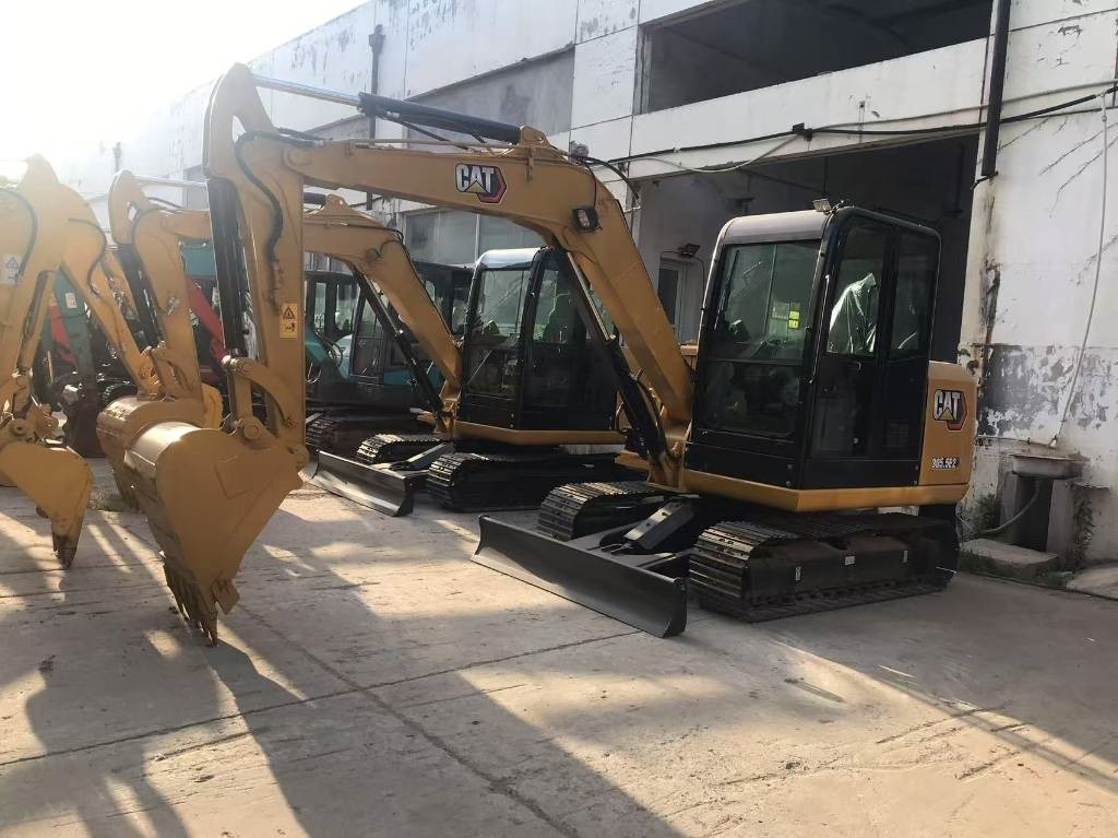 CAT 305.5E2 - Excavator pe şenile: Foto 4 CAT 305.5E2 - Excavator pe şenile: Foto 4
