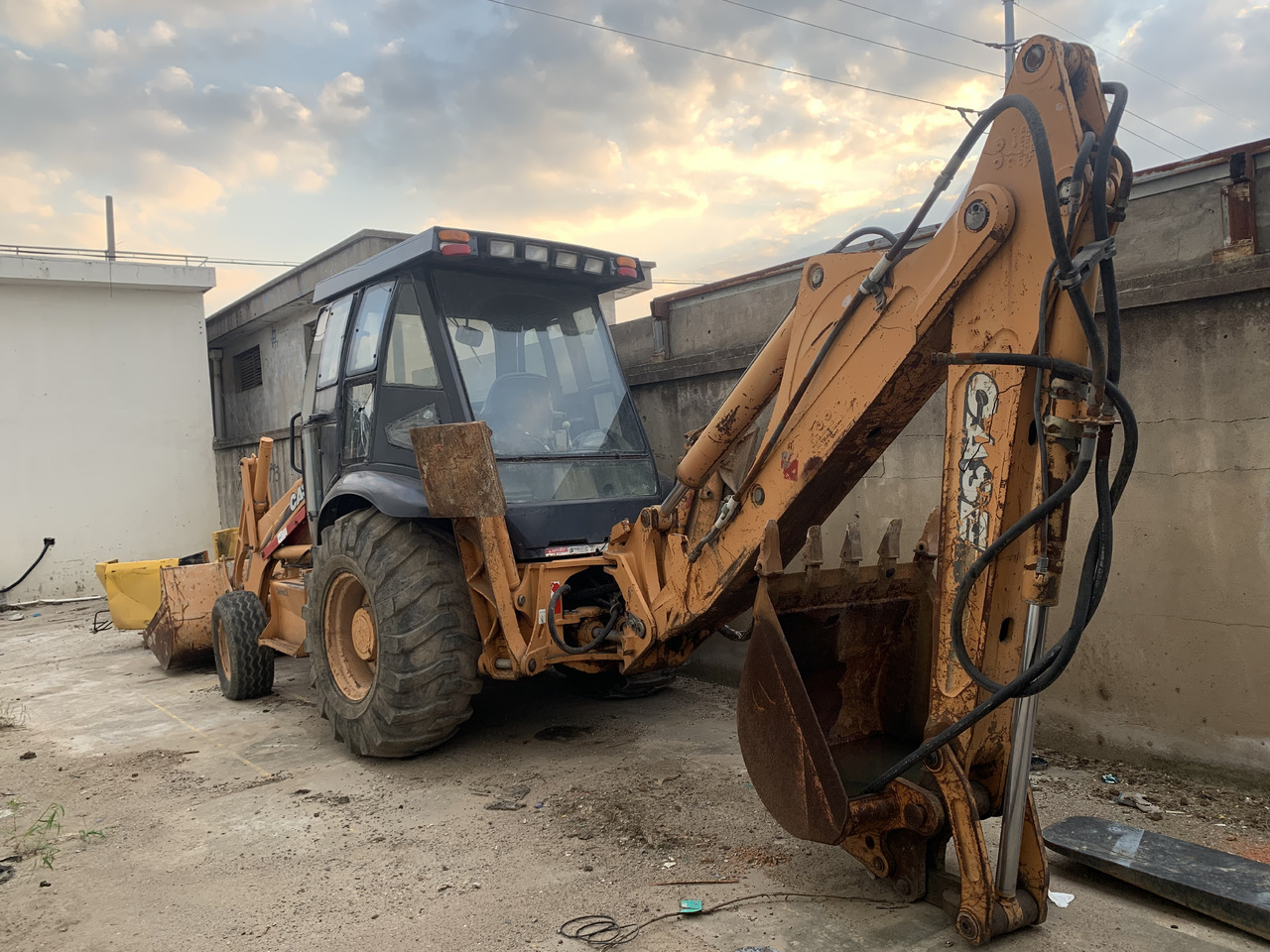 Case Case 580M - Buldoexcavator: Foto 3 Case Case 580M - Buldoexcavator: Foto 3
