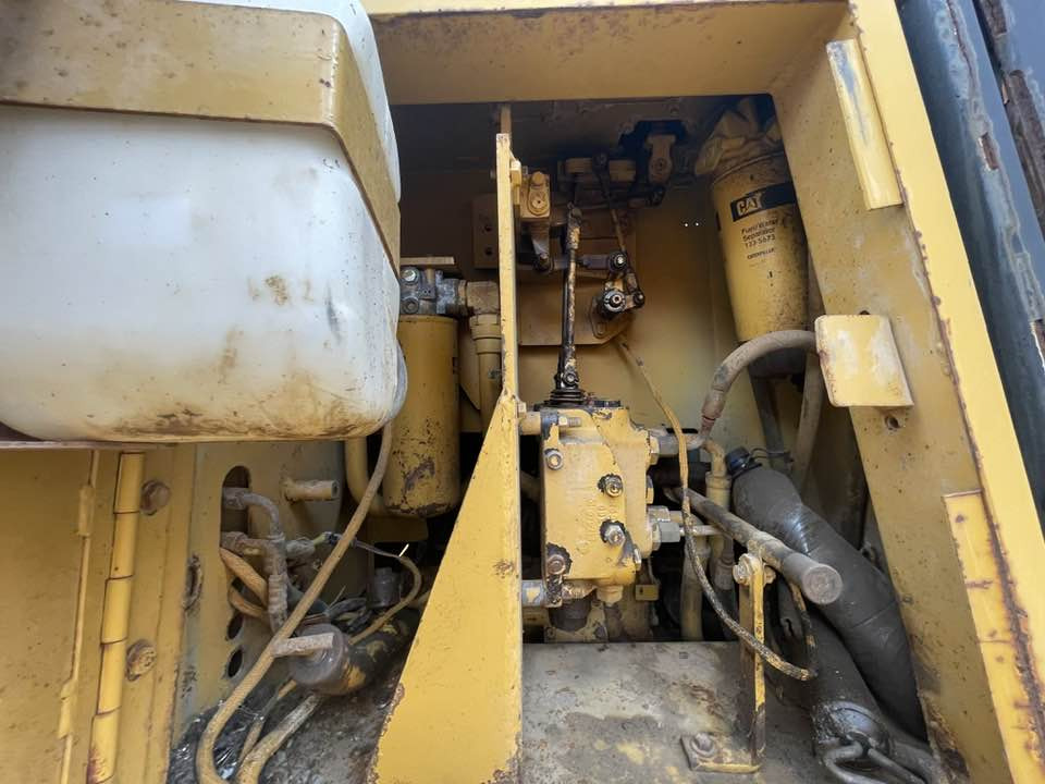 Caterpillar D6G2 LGP - Buldozer: Foto 3 Caterpillar D6G2 LGP - Buldozer: Foto 3
