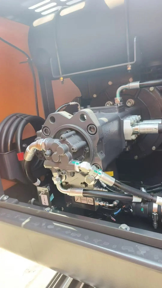 Develon DX220LCA-2M - Excavator: Foto 3 Develon DX220LCA-2M - Excavator: Foto 3