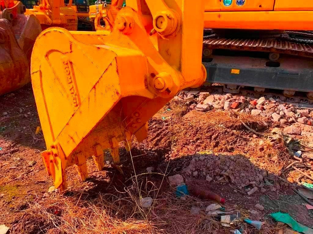 Komatsu PC 130 - Excavator pe şenile: Foto 3 Komatsu PC 130 - Excavator pe şenile: Foto 3
