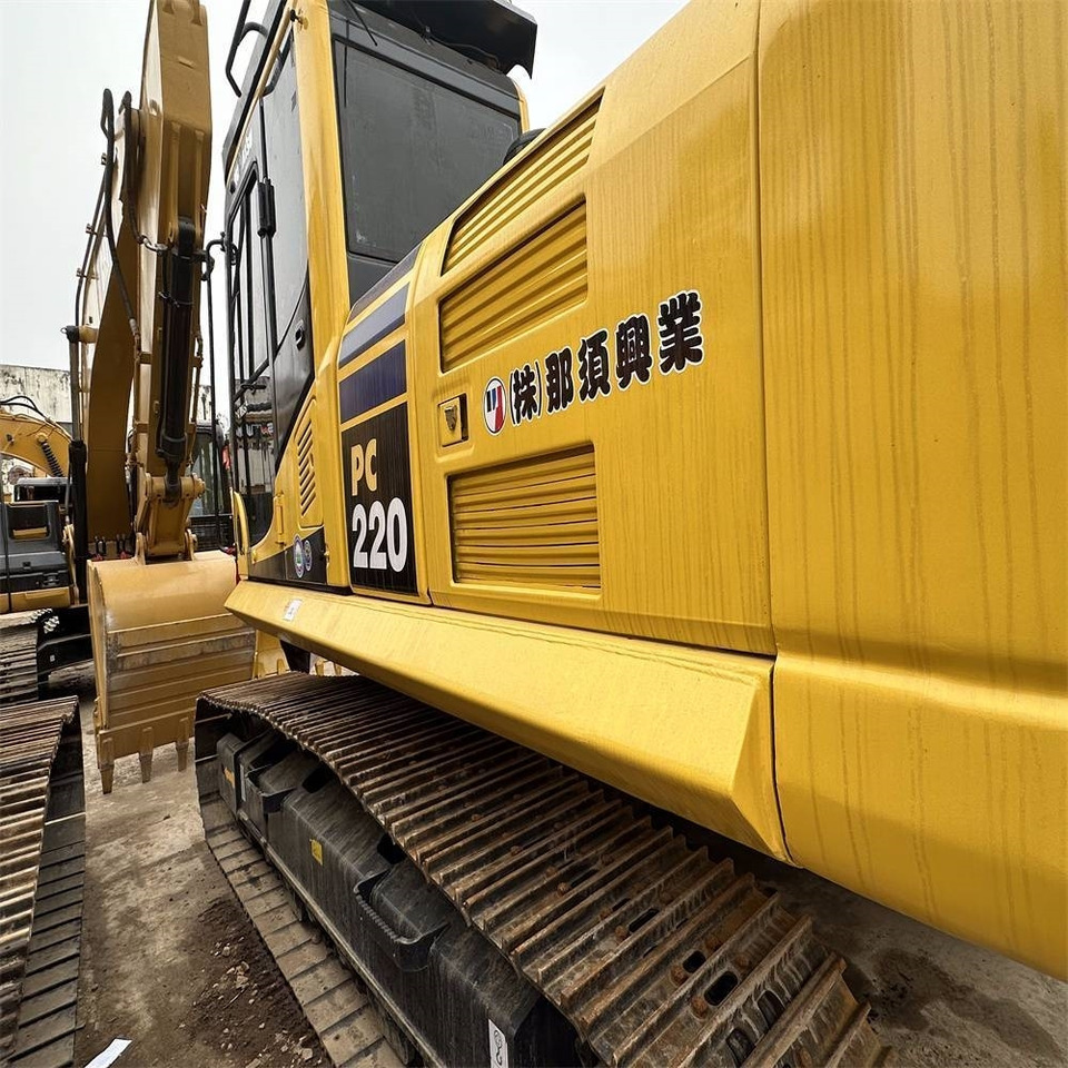 Komatsu PC 200 - Excavator pe şenile: Foto 5 Komatsu PC 200 - Excavator pe şenile: Foto 5