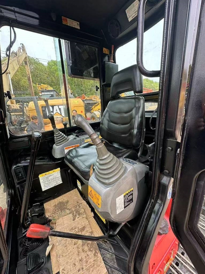 Mini excavator Kubota U-35: Foto 6