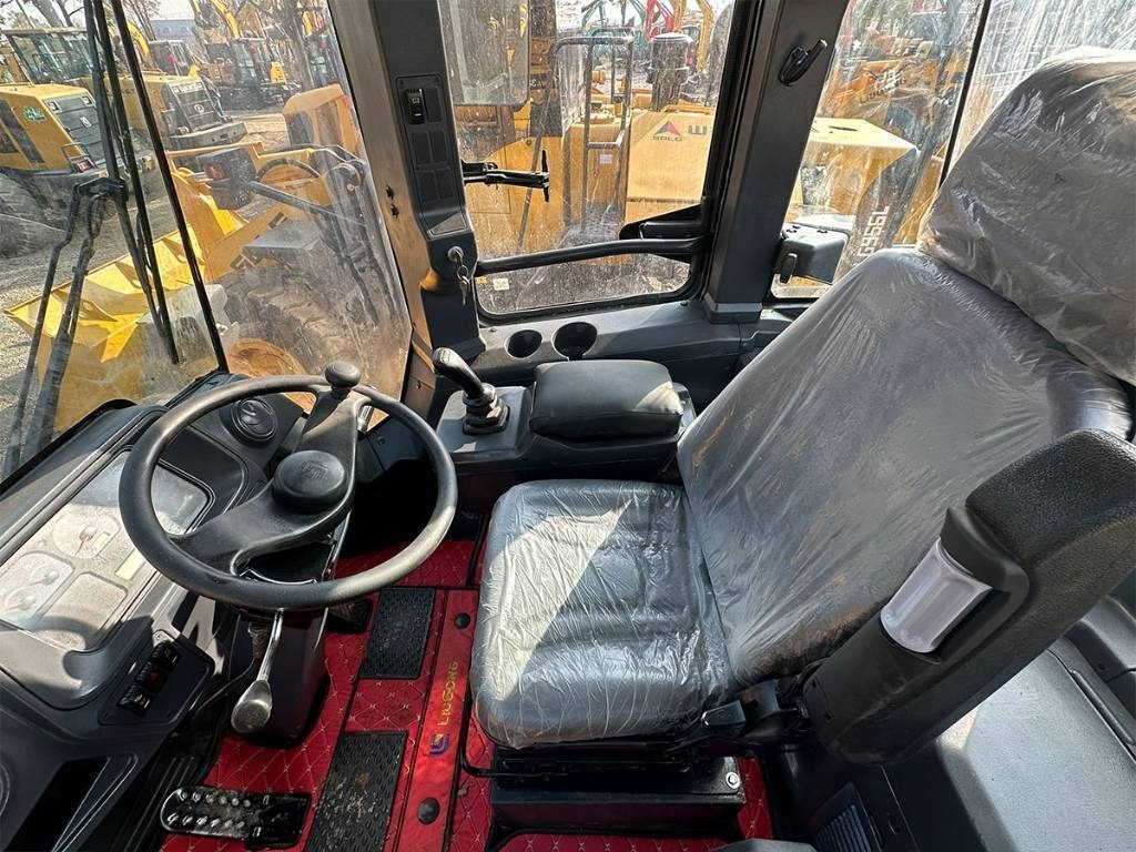Liugong 856 H - Încărcător frontal pe pneuri: Foto 5 Liugong 856 H - Încărcător frontal pe pneuri: Foto 5
