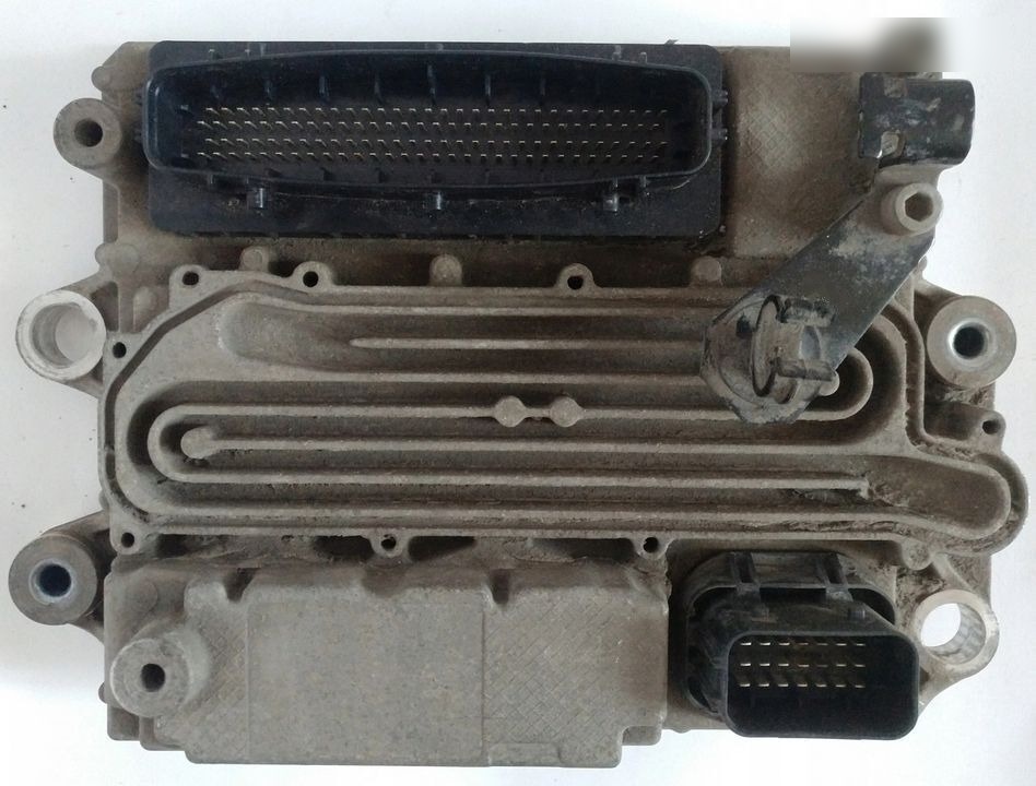 Mercedes-Benz Naprawa sterownik elektroniczny wszystkie marki Mercedes VOLVO R Bosch Naprawa sterownik elektroniczny wszystkie marki Mercedes VOLVO RENAULT - Sistem electric pentru Camion: Foto 3 Mercedes-Benz Naprawa sterownik elektroniczny wszystkie marki Mercedes VOLVO R Bosch Naprawa sterownik elektroniczny wszystkie marki Mercedes VOLVO RENAULT - Sistem electric pentru Camion: Foto 3