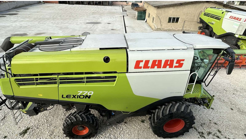Claas Lexion 770 - Combină de recoltat cereale: Foto 4 Claas Lexion 770 - Combină de recoltat cereale: Foto 4