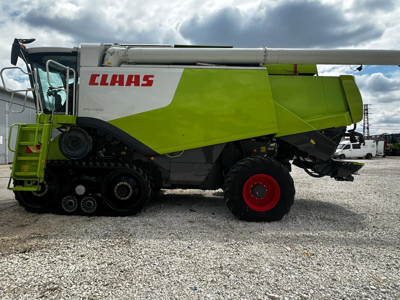 Claas Lexion 770 TT - Combină de recoltat cereale: Foto 1 Claas Lexion 770 TT - Combină de recoltat cereale: Foto 1