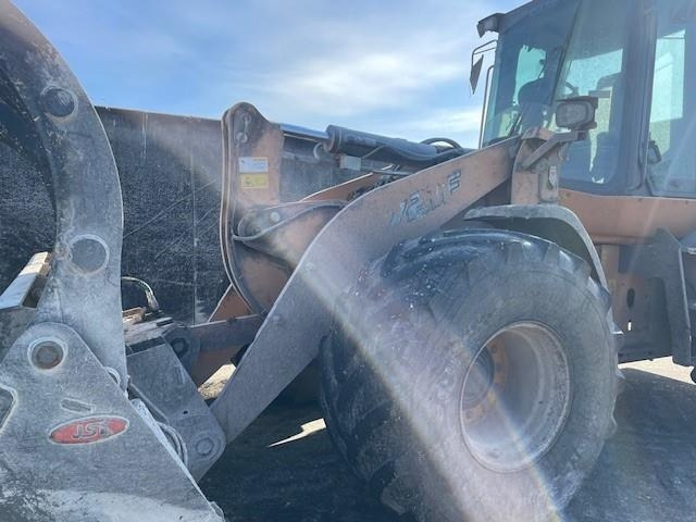 Case 721F Gummiged - Încărcător frontal pe pneuri: Foto 3 Case 721F Gummiged - Încărcător frontal pe pneuri: Foto 3