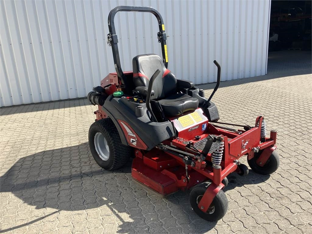 Ferris ZT 2600 IS 132CM - Maşină de tuns iarba: Foto 2 Ferris ZT 2600 IS 132CM - Maşină de tuns iarba: Foto 2