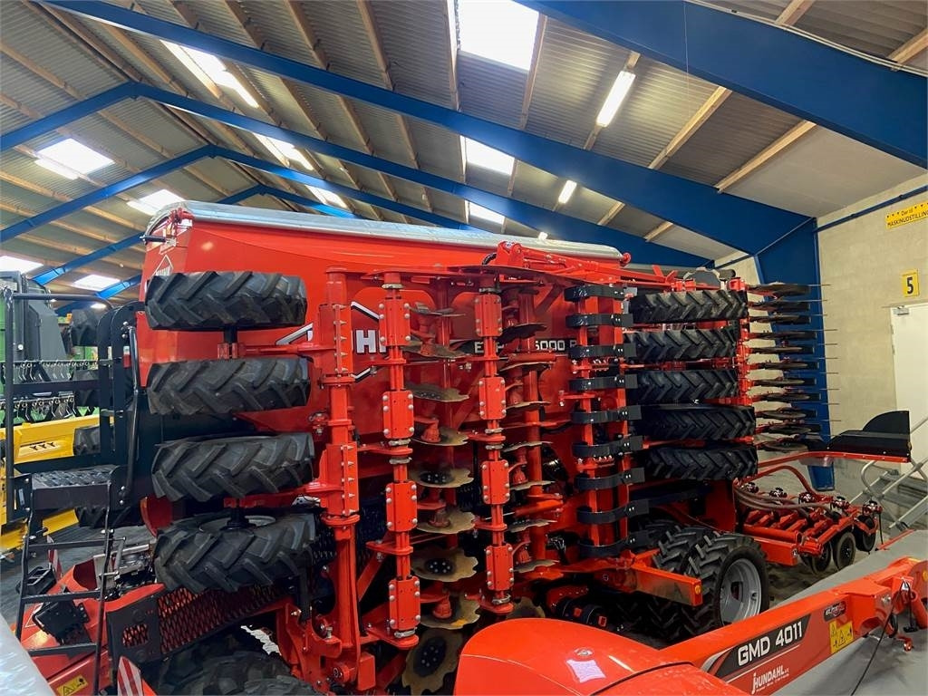 Kuhn ESPRO 6000RC MIX - Semănătoare combinată: Foto 1 Kuhn ESPRO 6000RC MIX - Semănătoare combinată: Foto 1