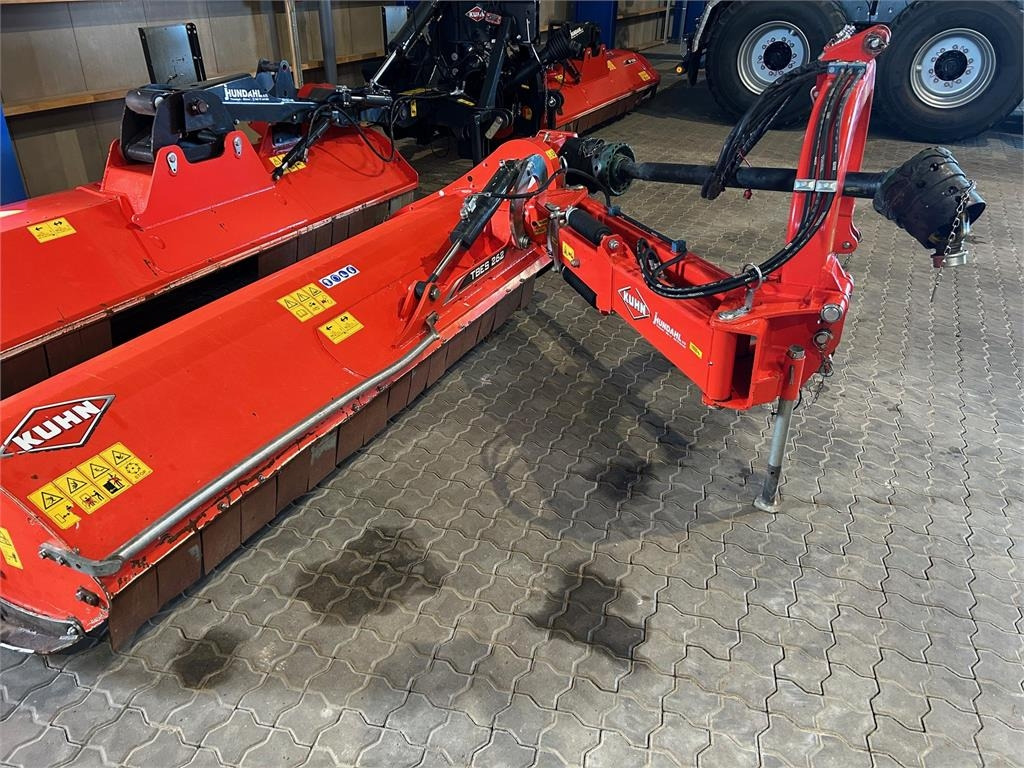 Kuhn TBES262 - Cositoare: Foto 2 Kuhn TBES262 - Cositoare: Foto 2