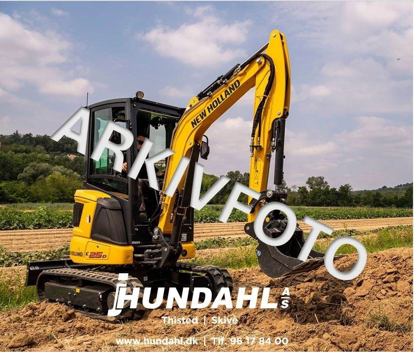New Holland E19D CAB AG  - Excavator pe şenile: Foto 1 New Holland E19D CAB AG  - Excavator pe şenile: Foto 1