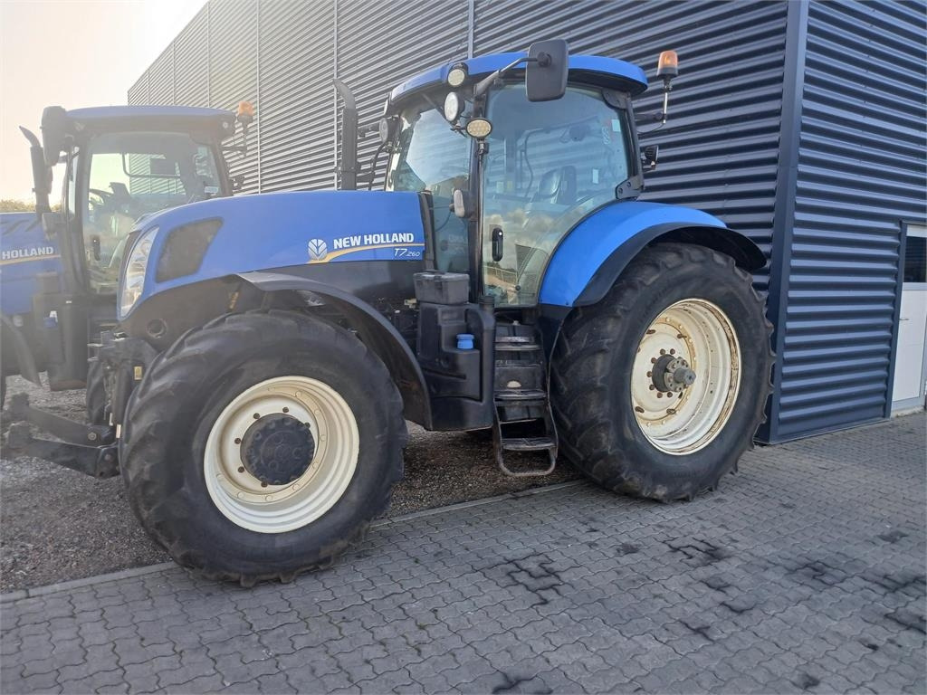 New Holland T7.260 PC SWII - Tractor agricol: Foto 1 New Holland T7.260 PC SWII - Tractor agricol: Foto 1