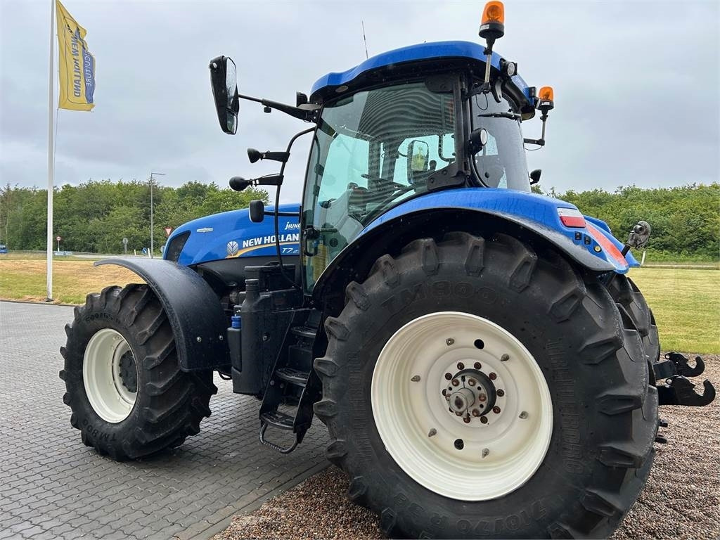 New Holland T7.270AC KEY - Tractor agricol: Foto 4 New Holland T7.270AC KEY - Tractor agricol: Foto 4
