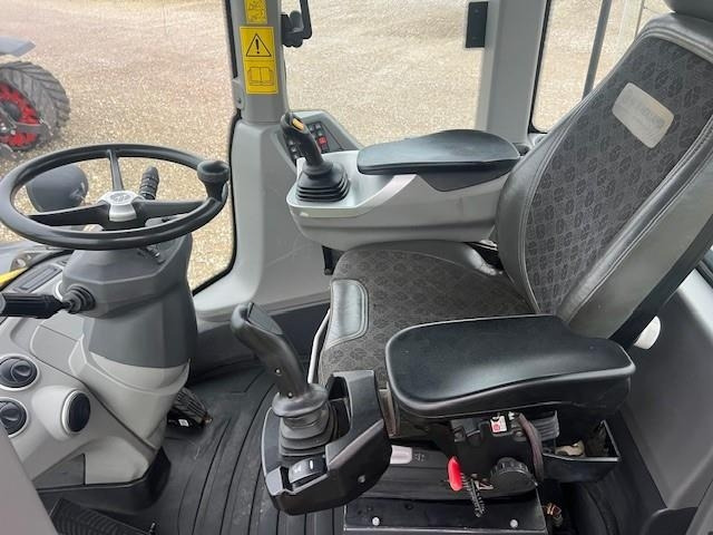 New Holland W190D ZB T4B - Încărcător frontal pe pneuri: Foto 4 New Holland W190D ZB T4B - Încărcător frontal pe pneuri: Foto 4