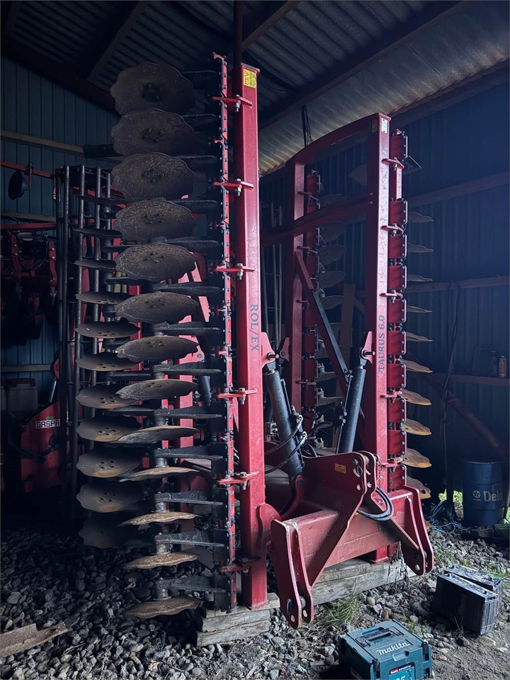 Rol-Ex TAURUS 6.0  - Grapă cu discuri: Foto 2 Rol-Ex TAURUS 6.0  - Grapă cu discuri: Foto 2