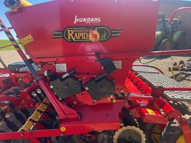 Vaderstad RAPID RD 400 C - Semănătoare: Foto 3 Vaderstad RAPID RD 400 C - Semănătoare: Foto 3