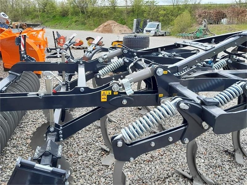 Agro Tom APSP 3.5 PREMIUM - Grapă: Foto 4 Agro Tom APSP 3.5 PREMIUM - Grapă: Foto 4