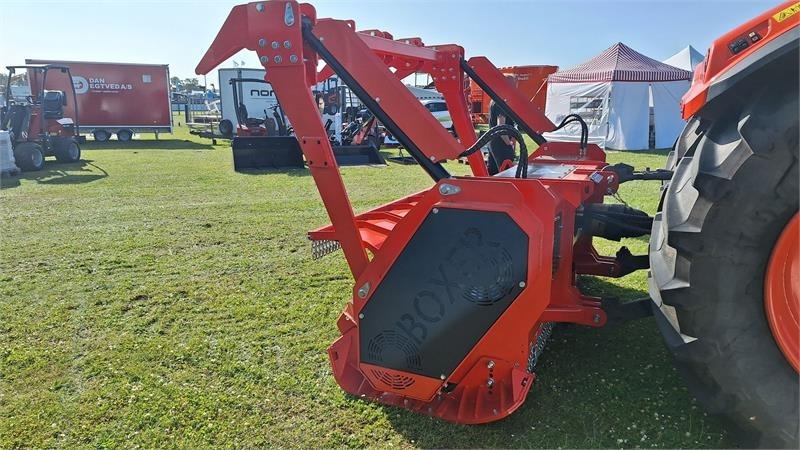 Boxer Agri Bm220 super Fabriks ny - Tocător forestier: Foto 3 Boxer Agri Bm220 super Fabriks ny - Tocător forestier: Foto 3