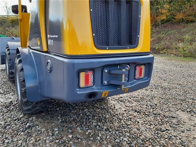 Eurotrac W11 - Încărcător articulat: Foto 4 Eurotrac W11 - Încărcător articulat: Foto 4