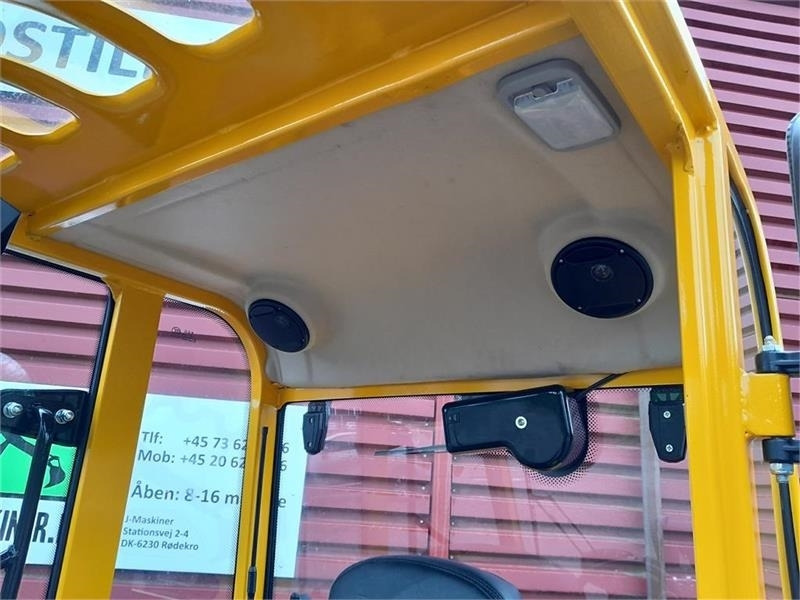 Încărcător articulat Eurotrac W12 med førerhus: Foto 16