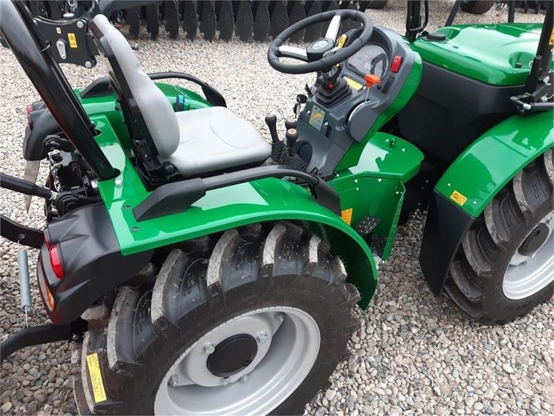 Ferrari alle modeller - Tractor comunal: Foto 4 Ferrari alle modeller - Tractor comunal: Foto 4