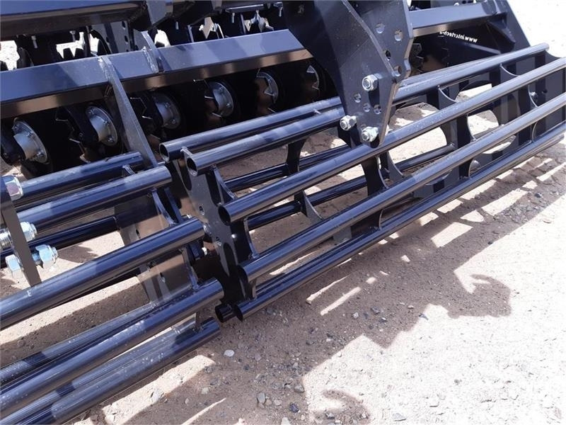 Inter-Tech Diskharve 4 meter J-Maskiner 4 meter med hydraulis - Grapă cu discuri: Foto 2 Inter-Tech Diskharve 4 meter J-Maskiner 4 meter med hydraulis - Grapă cu discuri: Foto 2