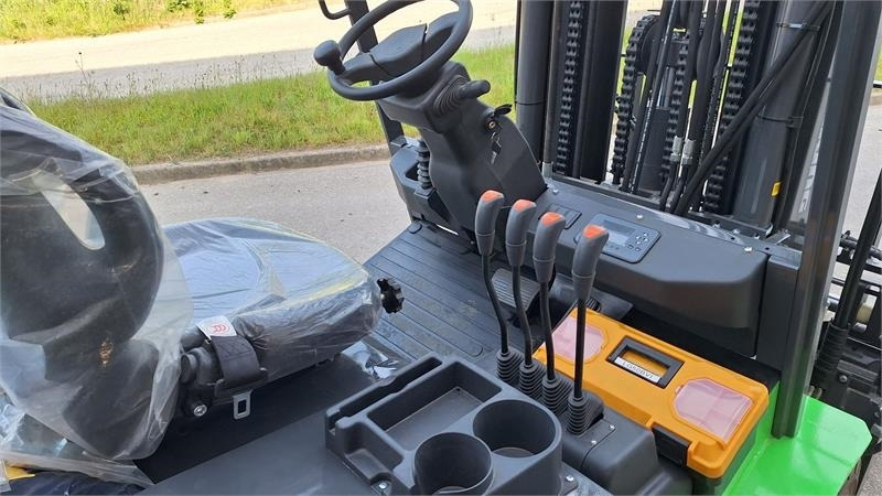 Lonking Lg50b Elektrisk - Electrostivuitor: Foto 4 Lonking Lg50b Elektrisk - Electrostivuitor: Foto 4