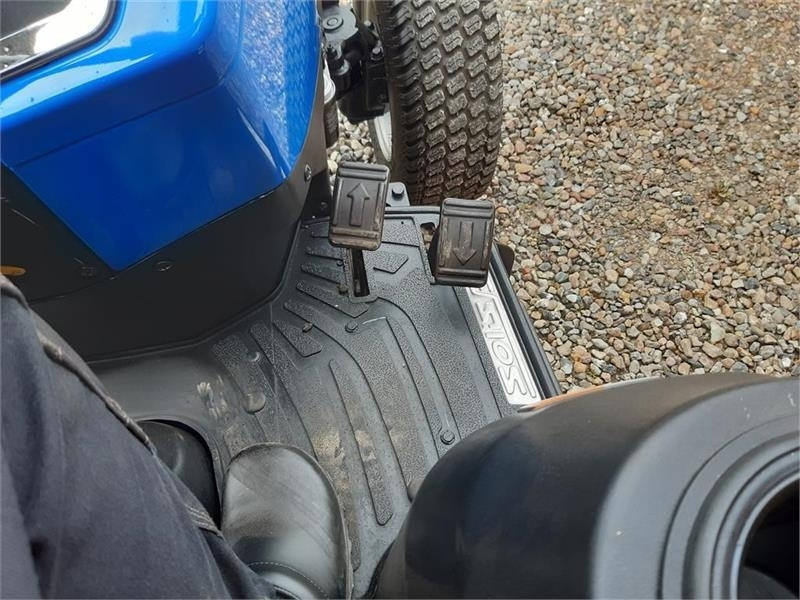 Tractor comunal Solis 26 hst: Foto 12