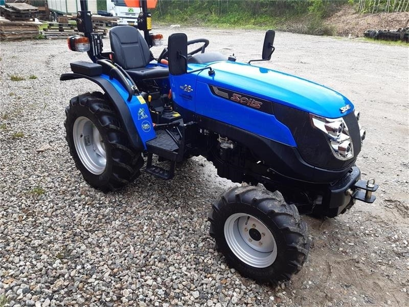 Solis 26 servostyring og brede traktor dæk - Tractor comunal: Foto 5 Solis 26 servostyring og brede traktor dæk - Tractor comunal: Foto 5