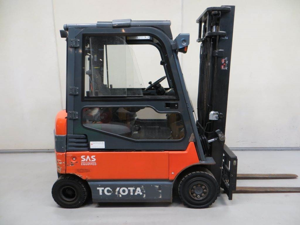 Toyota 7FBMF20 - Electrostivuitor: Foto 1 Toyota 7FBMF20 - Electrostivuitor: Foto 1