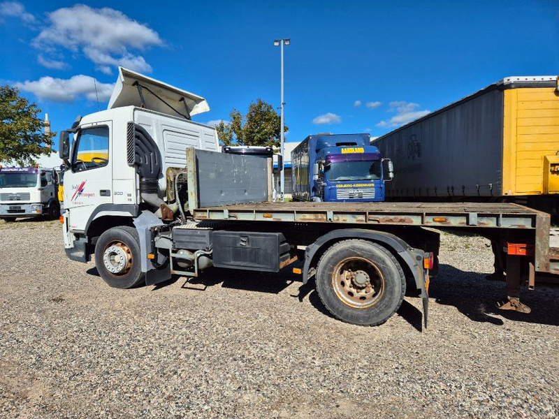 Volvo FM 300 // 4x2 // Manuel - Cap tractor: Foto 3 Volvo FM 300 // 4x2 // Manuel - Cap tractor: Foto 3