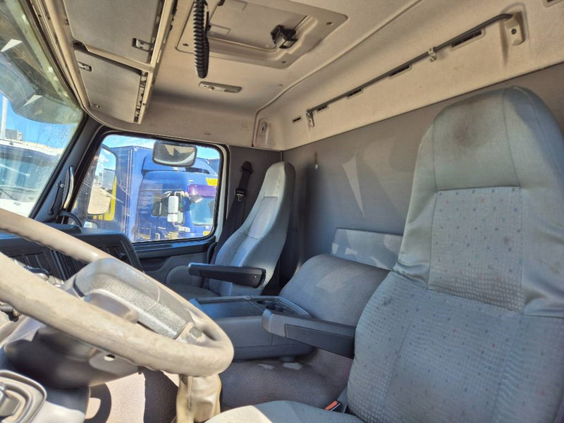 Cap tractor Volvo FM 300 // 4x2 // Manuel: Foto 12 Cap tractor Volvo FM 300 // 4x2 // Manuel: Foto 12