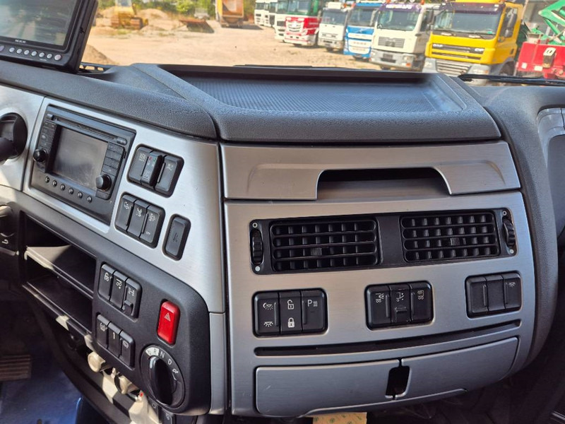 Camion furgon DAF XF 460 6x2 // Lift: Foto 14 Camion furgon DAF XF 460 6x2 // Lift: Foto 14