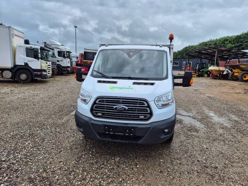 Ford Transit 350 L4 Chassis 2,2 TDCi 125 Chassis - Dubă: Foto 2 Ford Transit 350 L4 Chassis 2,2 TDCi 125 Chassis - Dubă: Foto 2