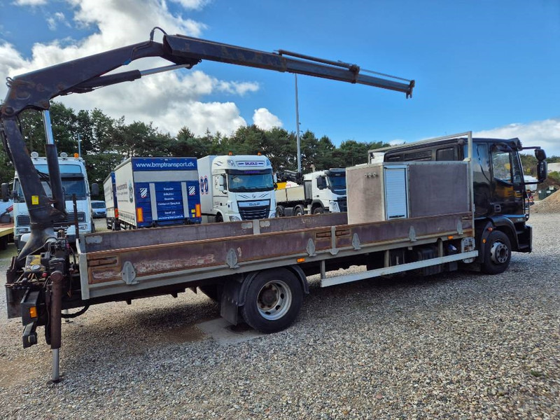 Iveco Eurocargo 120 E22 // Fassi F80A22 // - Camion cu macara: Foto 5 Iveco Eurocargo 120 E22 // Fassi F80A22 // - Camion cu macara: Foto 5