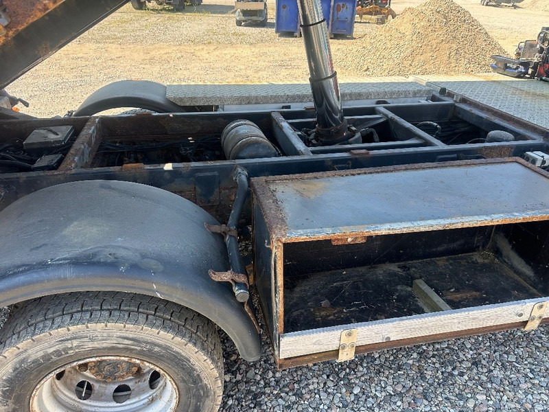 Iveco Eurocargo 120 EL 210hp / Fassi 80A Year 2012 + Tip - Camion cu macara: Foto 5 Iveco Eurocargo 120 EL 210hp / Fassi 80A Year 2012 + Tip - Camion cu macara: Foto 5