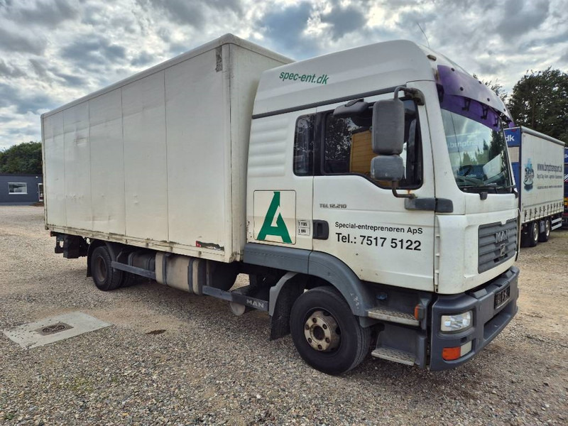 MAN TGL 10 / 12.180 4x2 with lift /ramp - Camion furgon: Foto 5 MAN TGL 10 / 12.180 4x2 with lift /ramp - Camion furgon: Foto 5