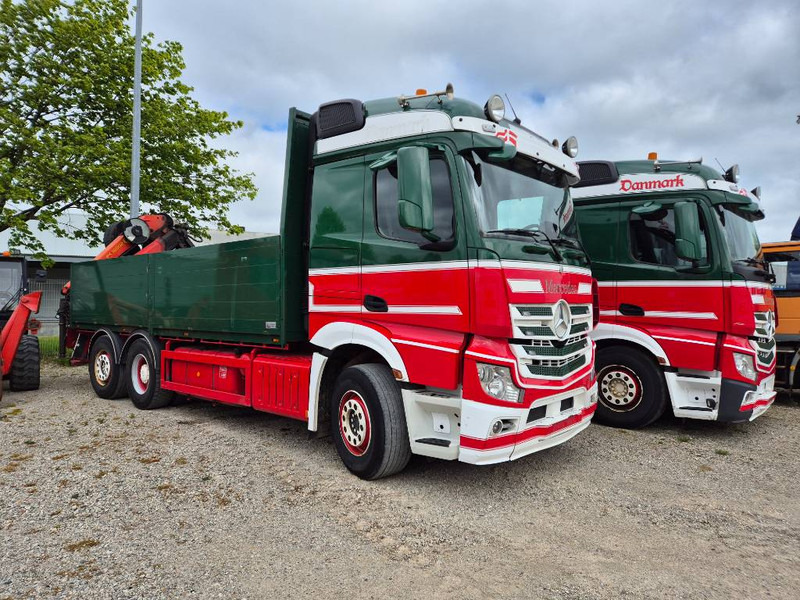 Mercedes-Benz Actros 2551/6x2 // Palfinger 16002 B // 2xtrucks - Camion cu macara: Foto 1 Mercedes-Benz Actros 2551/6x2 // Palfinger 16002 B // 2xtrucks - Camion cu macara: Foto 1