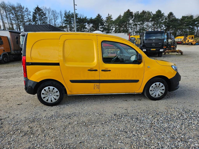 Mercedes-Benz Citan 108 1,5 CDi Kasten Long - Autoutilitară box: Foto 5 Mercedes-Benz Citan 108 1,5 CDi Kasten Long - Autoutilitară box: Foto 5