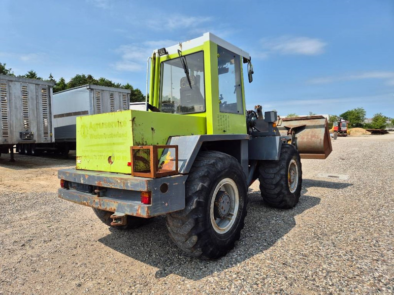 O & K L15 With bucket and quickshift - Încărcător frontal pe pneuri: Foto 5 O & K L15 With bucket and quickshift - Încărcător frontal pe pneuri: Foto 5