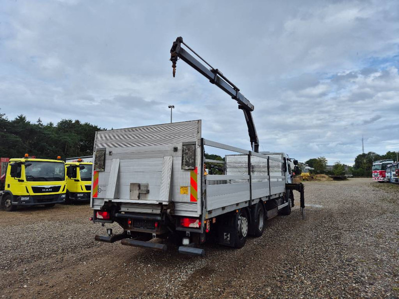 Renault Premium 320 DCI // Hiab 088 / B-2 // Lift - Camion cu macara: Foto 4 Renault Premium 320 DCI // Hiab 088 / B-2 // Lift - Camion cu macara: Foto 4