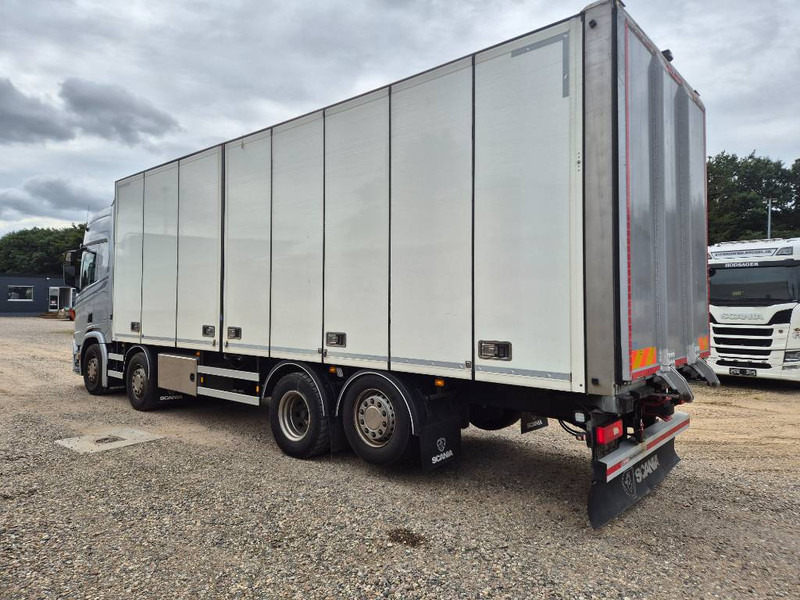 Scania R 500 8x2 //Rampe// Underboring - Camion furgon: Foto 3 Scania R 500 8x2 //Rampe// Underboring - Camion furgon: Foto 3