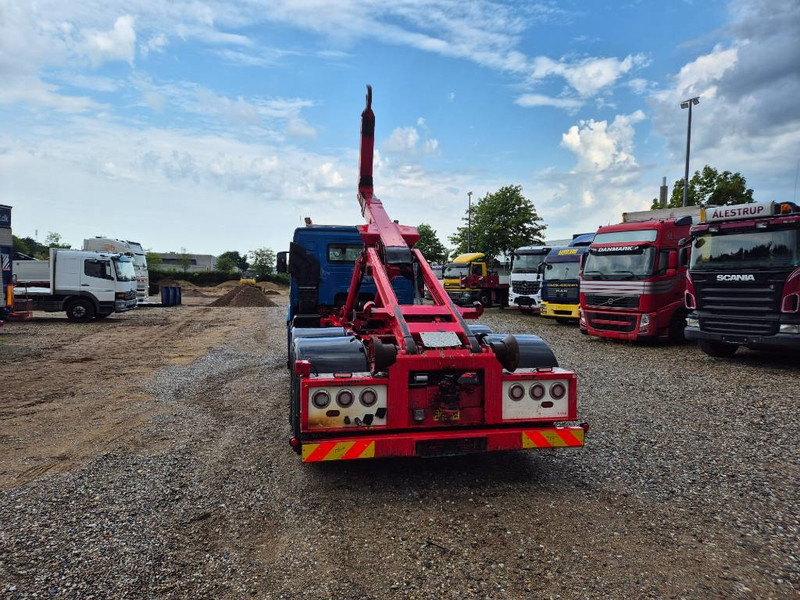 Volvo FM 450 6x2 //HOOK / Kroghejs// - Camion cu cârlig: Foto 4 Volvo FM 450 6x2 //HOOK / Kroghejs// - Camion cu cârlig: Foto 4