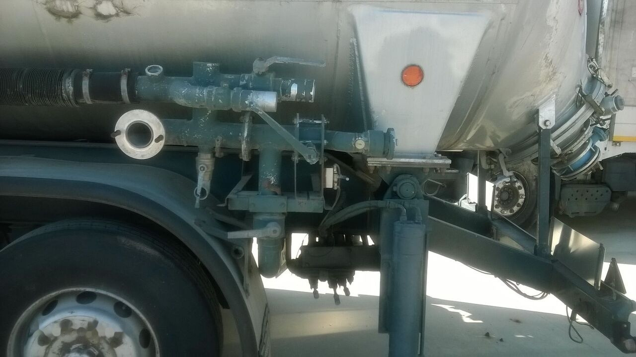 Piacenza S36 H2 T56 - Semiremorcă siloz: Foto 5 Piacenza S36 H2 T56 - Semiremorcă siloz: Foto 5