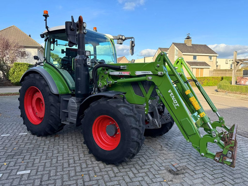 Fendt 313 Vario FendtOne + Fendt Cargo 4x75 - Tractor agricol: Foto 4 Fendt 313 Vario FendtOne + Fendt Cargo 4x75 - Tractor agricol: Foto 4