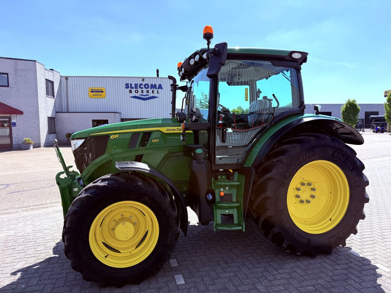 John Deere 6R130 Command Pro Autopowr - Tractor agricol: Foto 1 John Deere 6R130 Command Pro Autopowr - Tractor agricol: Foto 1